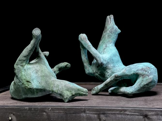 "Black 4, Pompeii, Duo Canes"